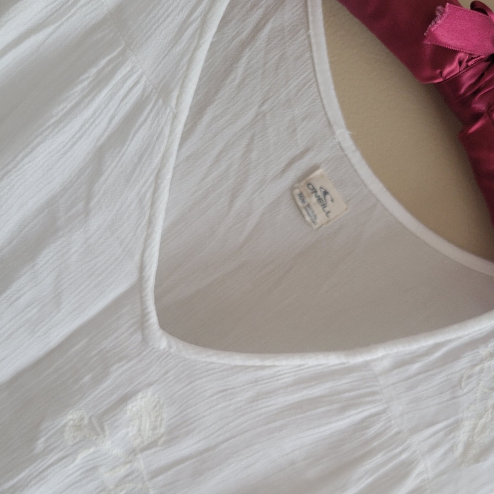 O'neill | Boho Flowy Embriodered  Off White  3/4 Sleeve Blouse - Picture 4 of 5